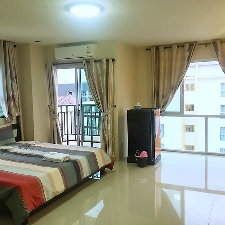 Sunisa Plus Bangsaen Hostel ภายนอก รูปภาพ